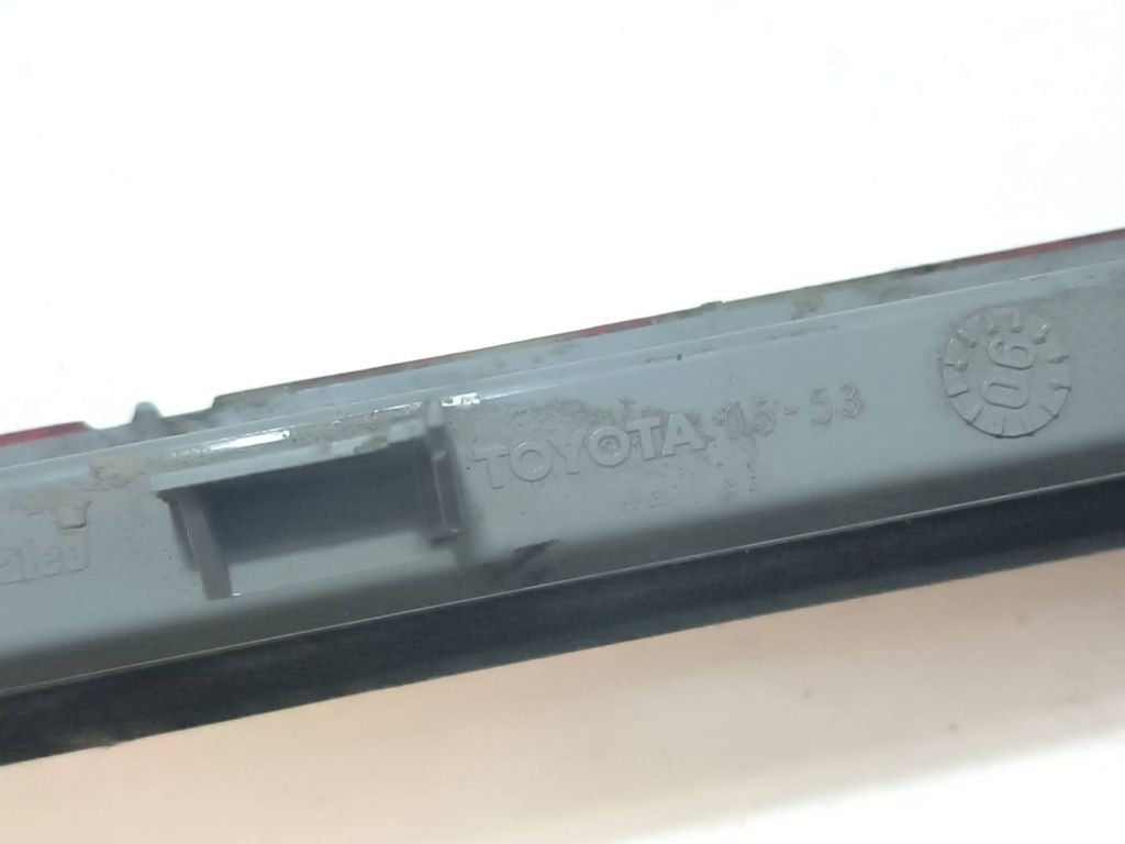 Toyota Avensis T250 2006 Rear Third brake center stop light 0553 