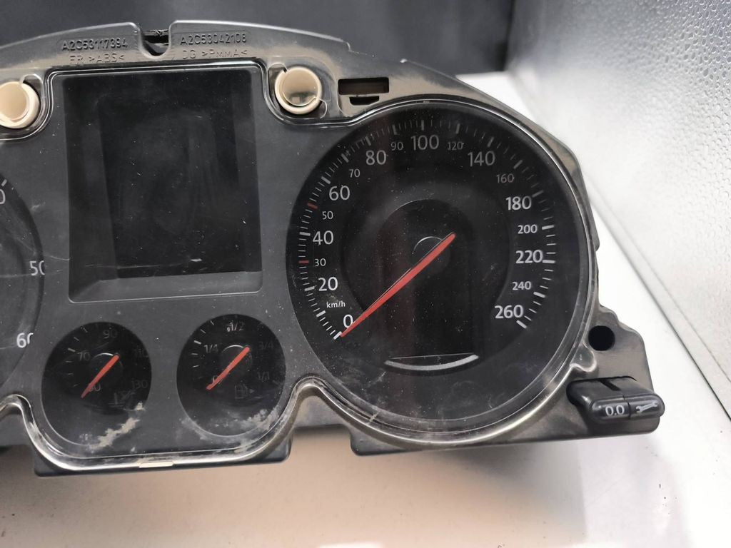 Volkswagen PASSAT B6 2007 LHD speedometer instrument cluster A2C53194181 