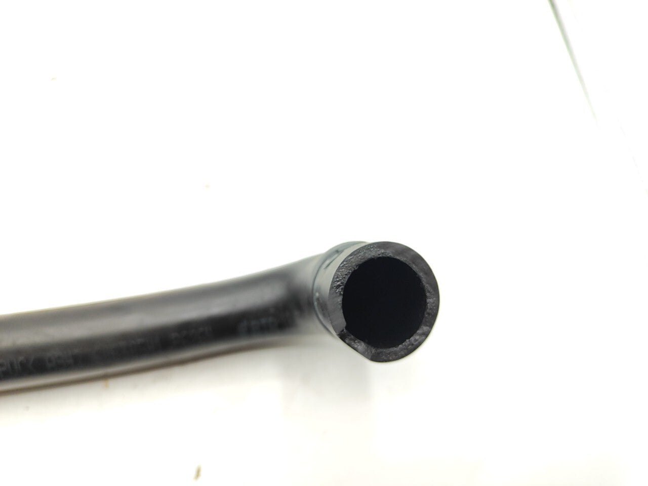 Alfa Romeo 166 2.4JTD 10V 103kW 2001 Engine Breather Pipe