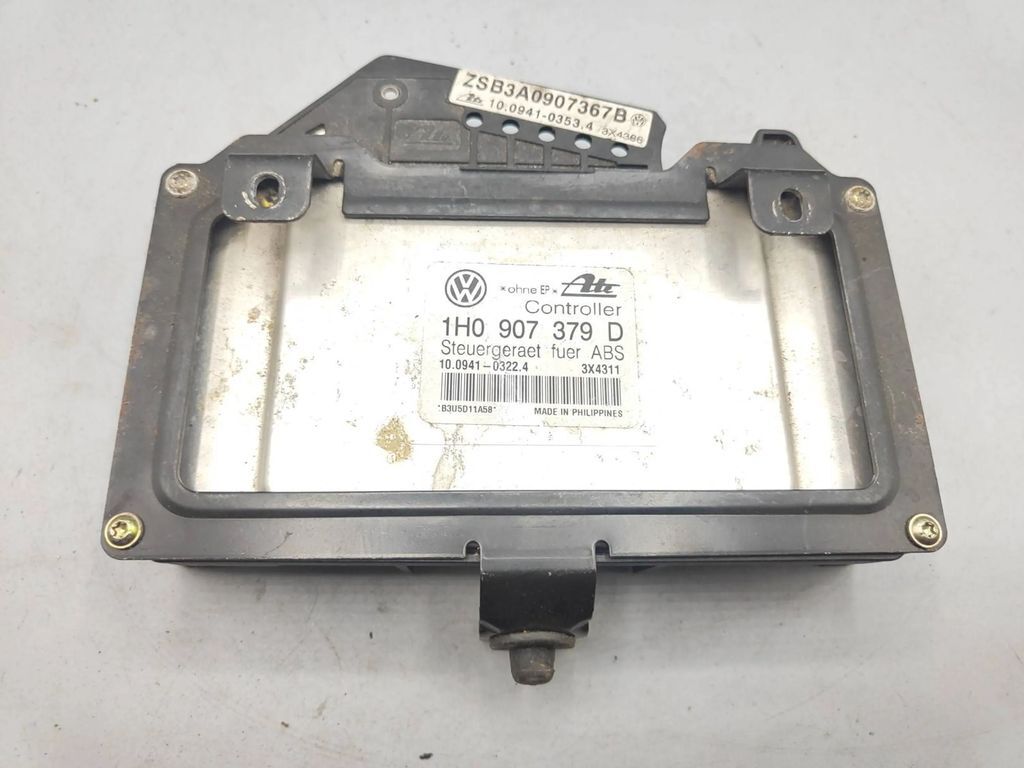 Volkswagen Golf III 1995 ABS control unit module 1H0907379D 
