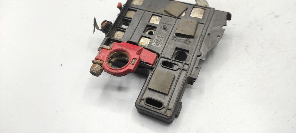 Alfa Romeo 147 1.9JTD 110kW Diesel 2005 Positive Battery Wiring Therminal Cap