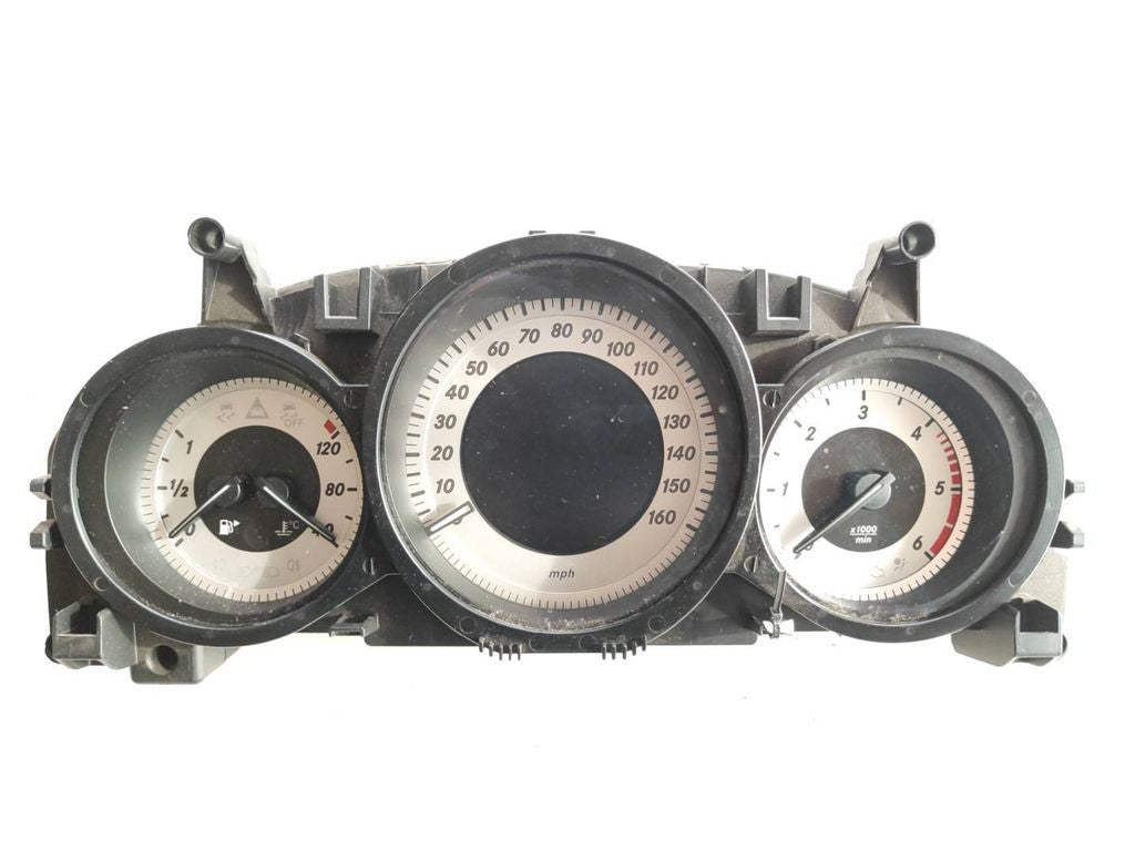 A2049002708 Mercedes-Benz C W204 2011 RHD speedometer instrument cluster 