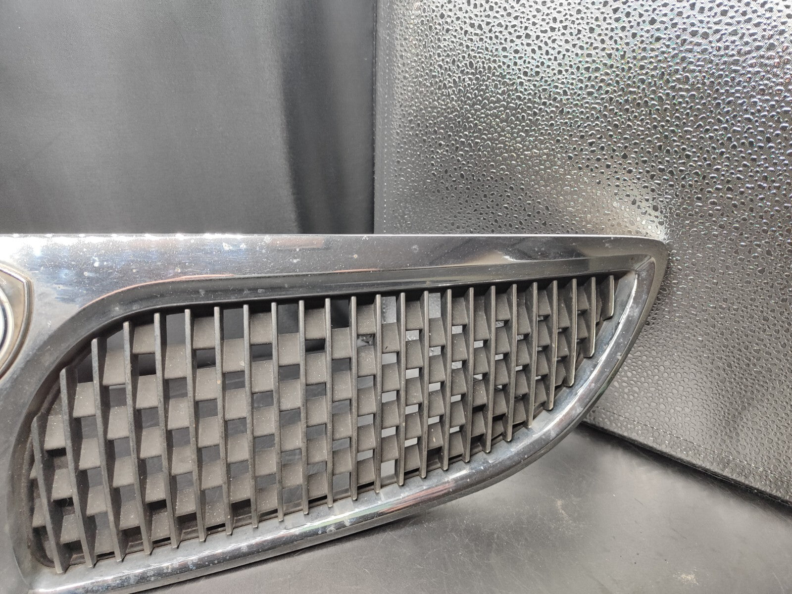 Lancia Lybra 2002 Front Bumper Upper Chrome Grill 46541435