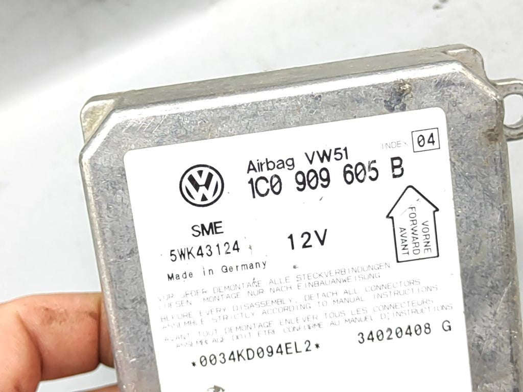 Volkswagen PASSAT B5 2.8 1998 Control unit module 1C0909605B 