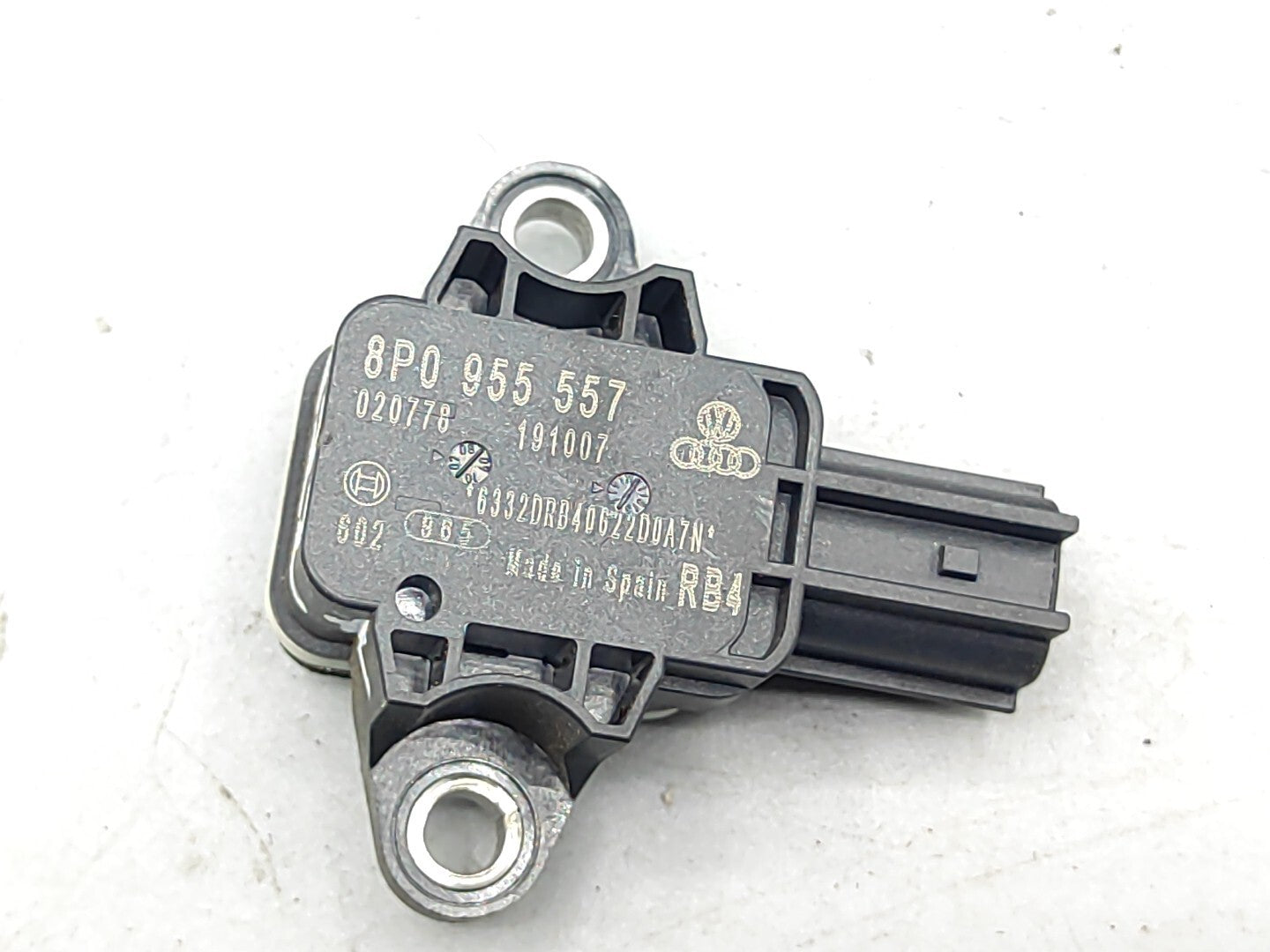 Audi A4 B7 3.0TDI Diesel 2007 Crash Deployment Sensor 8P0955557