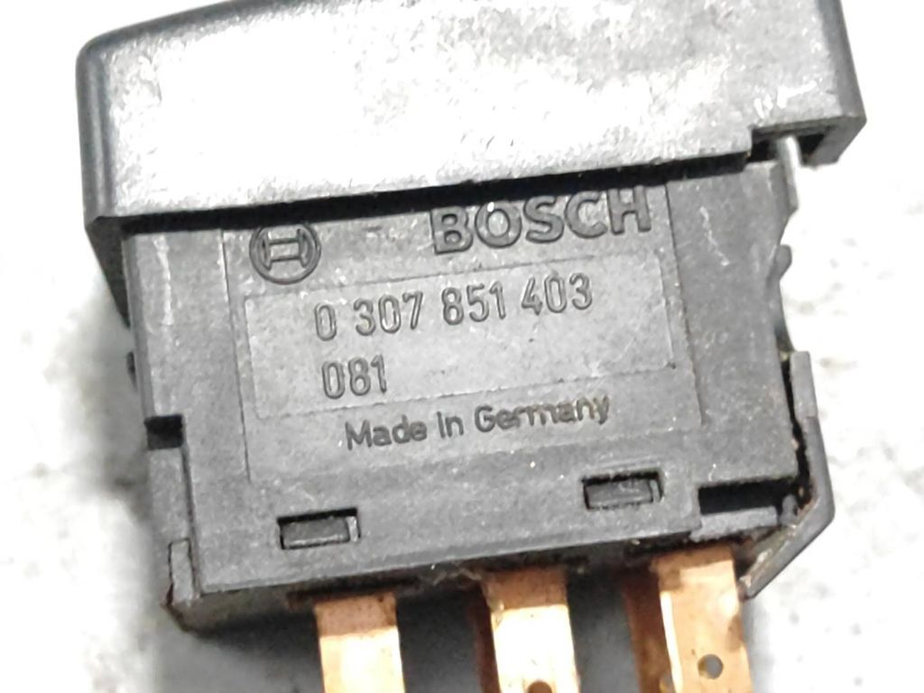 Alfa Romeo 155 1.8i 103kW 1994 Headlight level height control switch 0307851403 