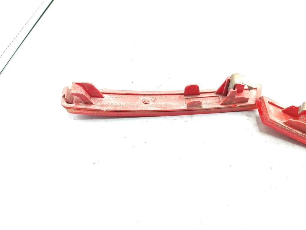 Alfa Romeo 147 1.9JTD 88kW 8V FL 2007 rear bumper light reflector 46776234 