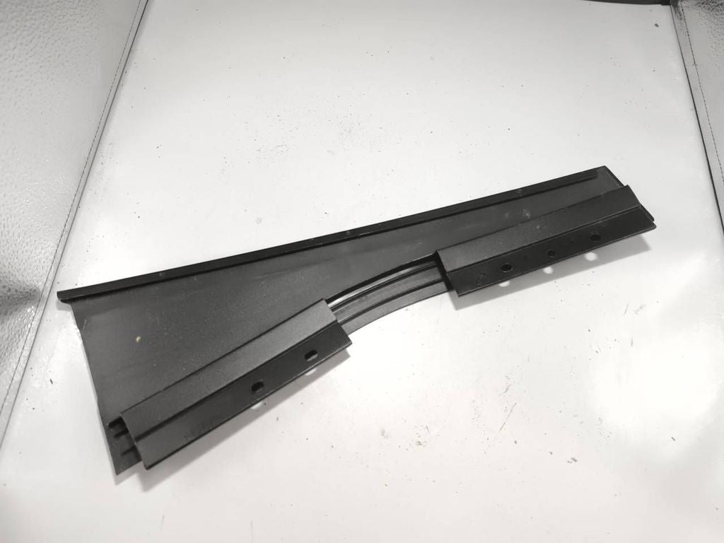 Fiat Croma 2007 Rear Left Door B Pillar trim exterior cover