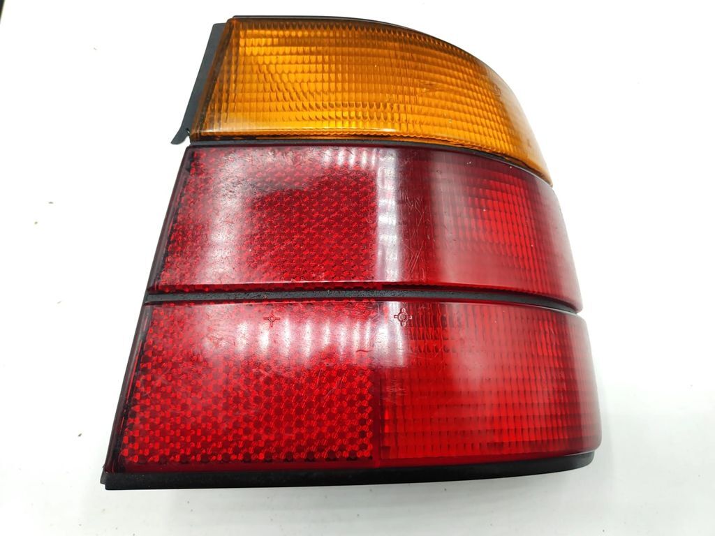 BMW 520 Series E34 1992 rear right side tail light lamp 1384010R 
