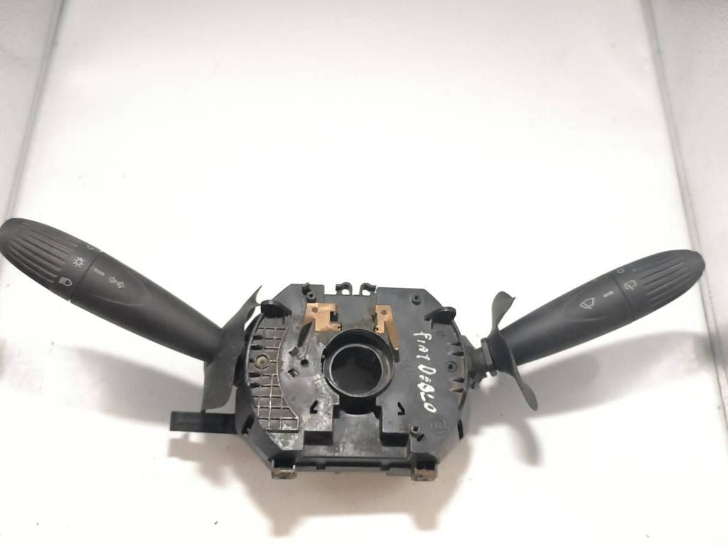 Fiat Doblo 2006 Wiper turn signal stalk switch set