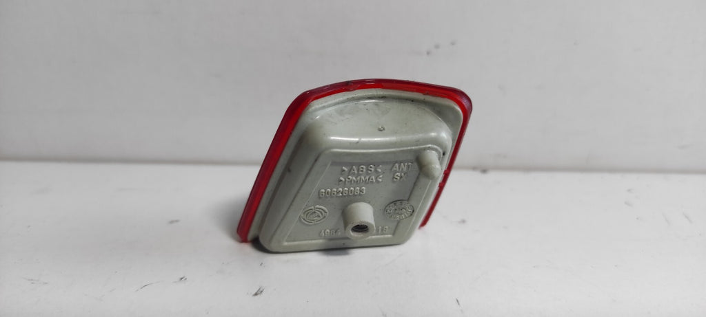 Alfa Romeo 166 2.4JTD 110kW 2001 Door Reflector / Light 60626063