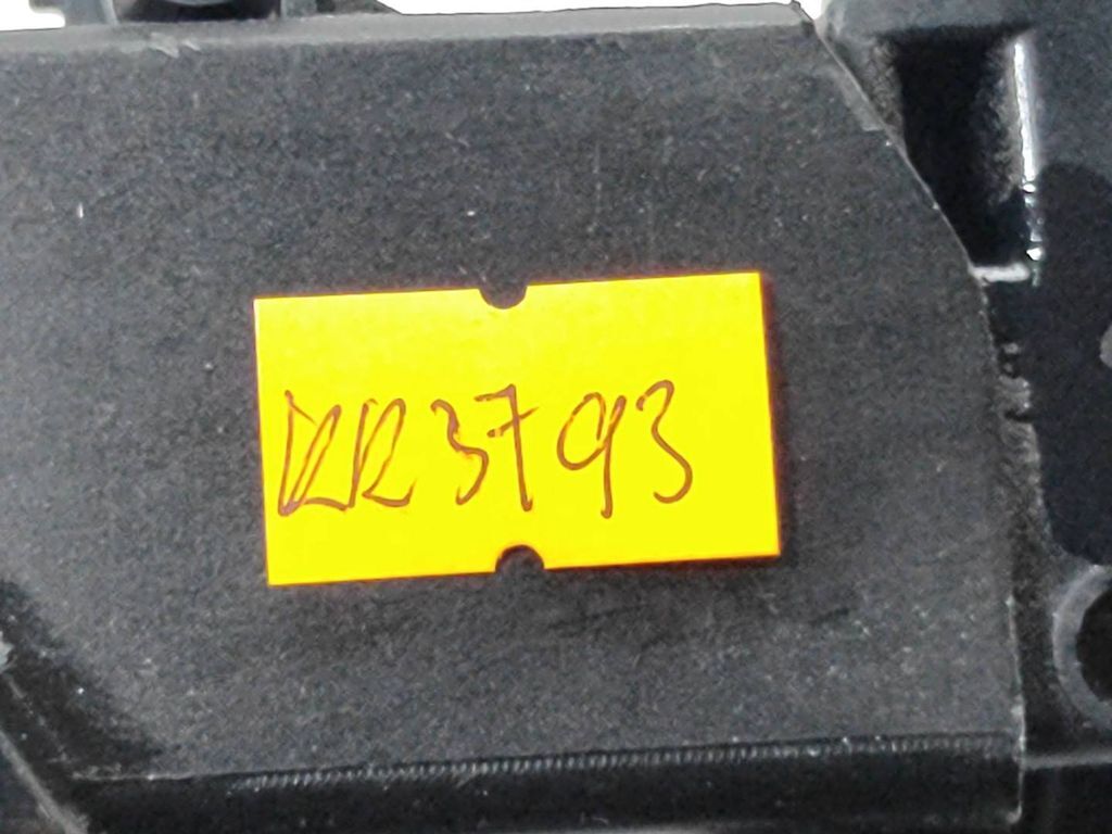 Volvo S60 2012 Diesel Fuel tank cap lock 86113136 