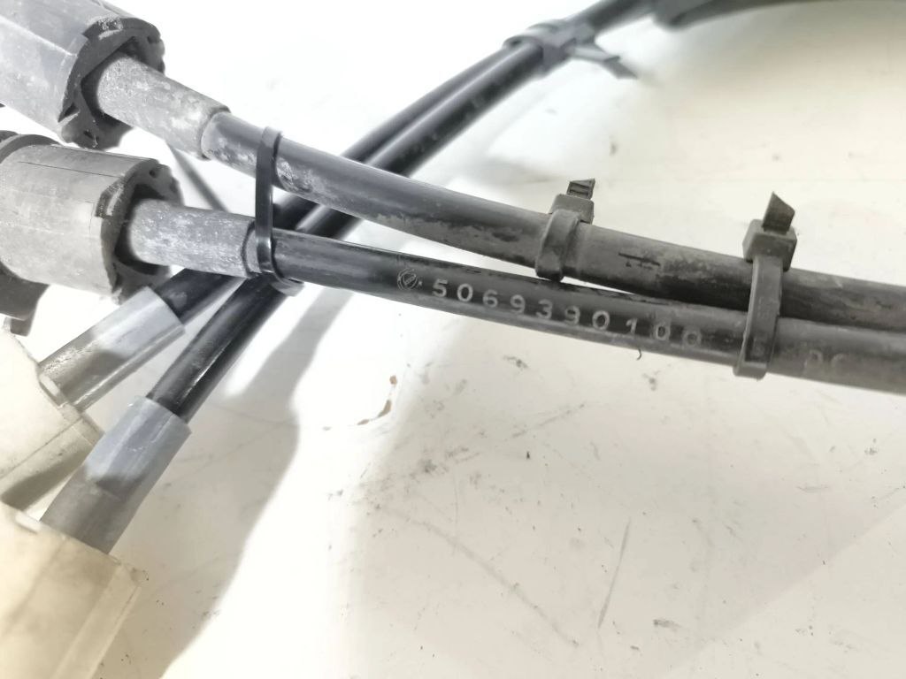 Alfa Romeo 159 2.4JTDM 2006 Gear shift cable linkage 5069390100 