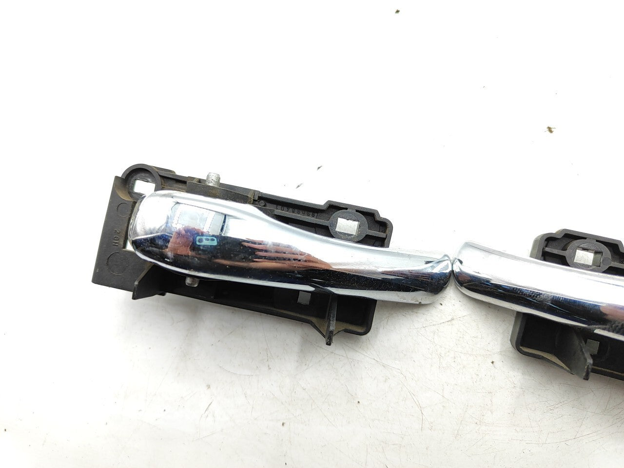 Alfa Romeo GT 2005 Front Door Opening Inner Handle 46736147 46736145