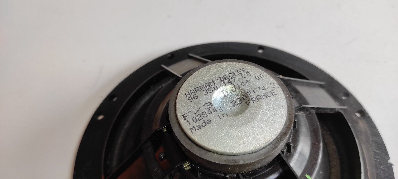 Peugeot 607 3.0i V6 Petrol 2003 Front Left Door Audio Speaker 9635014780