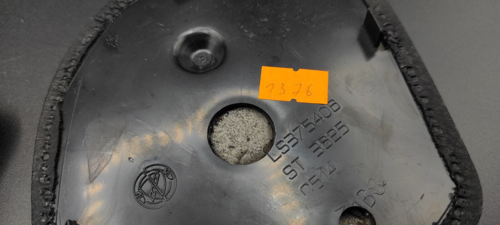 Alfa Romeo GT 1.9JTD 110kW 2005 Front Left Right Center Console Leather Trim