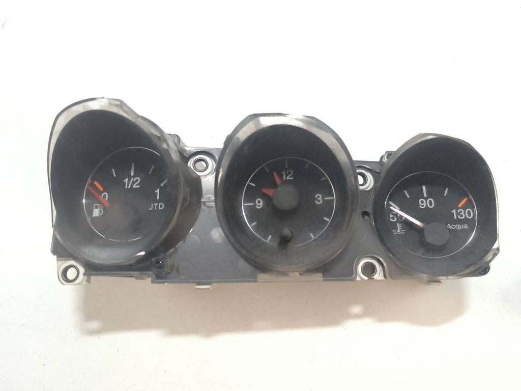 156034528 Alfa Romeo 156 2004 Diesel speedometer instrument cluster 