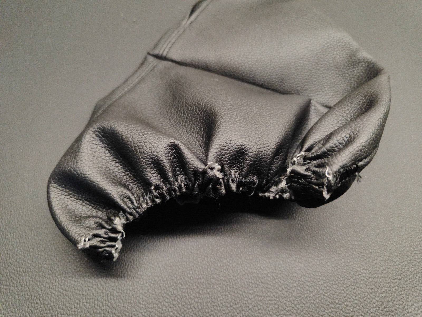 Black Handbrake Leather Surround Trim For Alfa Romeo 147 GT JTS TS JTD