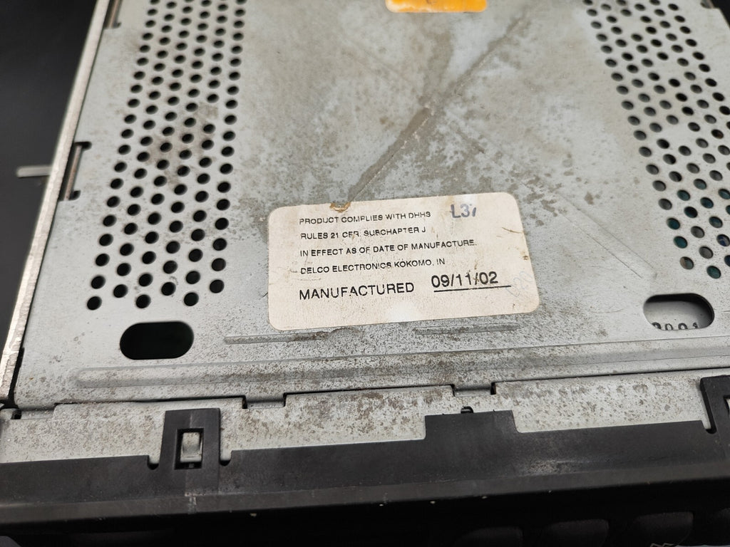 Pontiac Vibe 2004 LHD Radio CD Player Unit 12207119 8612001170