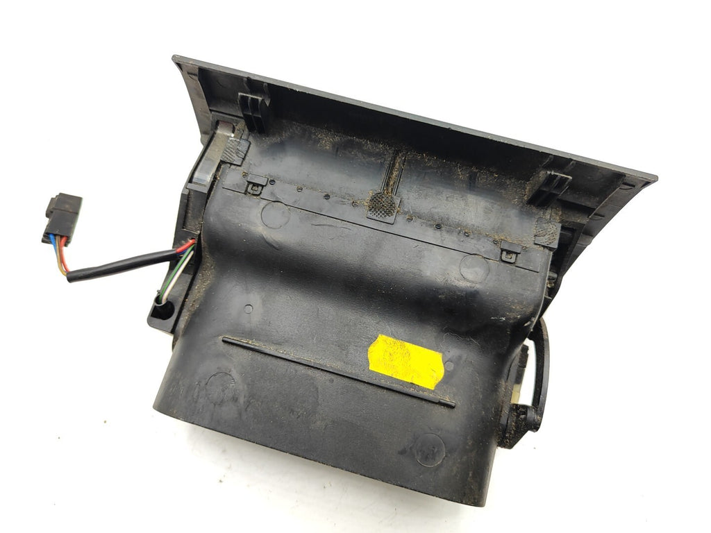 BMW 5 SERIES E39 530D 142kW Estate 2000 Rear Center Console Air Vent 8376150