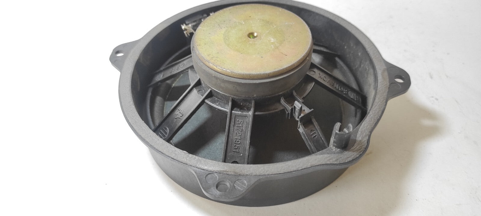 Alfa Romeo 147 1.9JTD 8V 85kW Diesel 2002 Interior Door Speaker