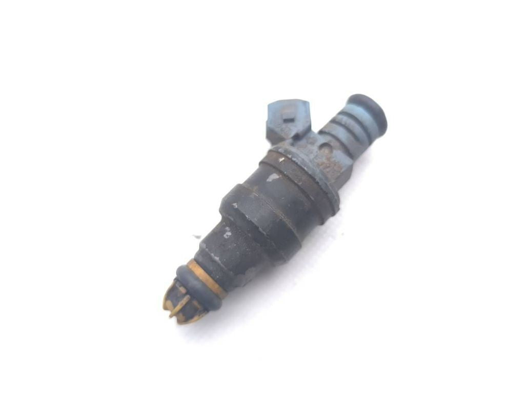 BMW 3 E36 1992 Petrol fuel supply injector 0280150715 