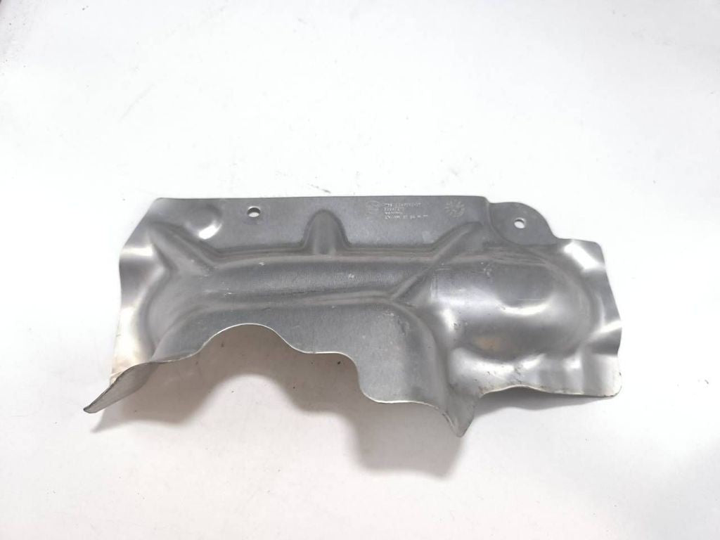 BMW M4 F82 F83 S55 2017 Petrol heat shield in engine bay 7848040 