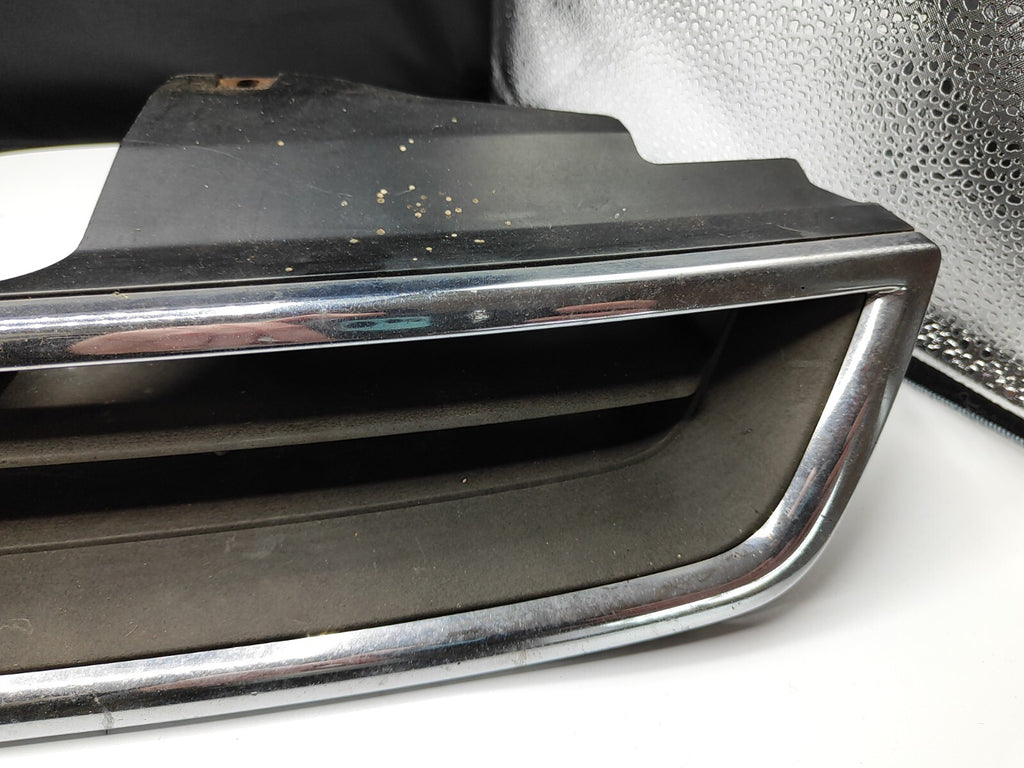 Honda Accord CD7 1996 Front Bumper Upper Center Grill