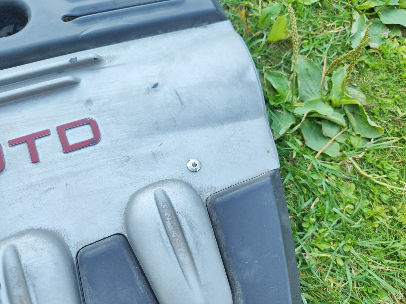 Alfa Romeo 147 8V JTD 2005 Diesel Engine Plastic Top Cover 46480339