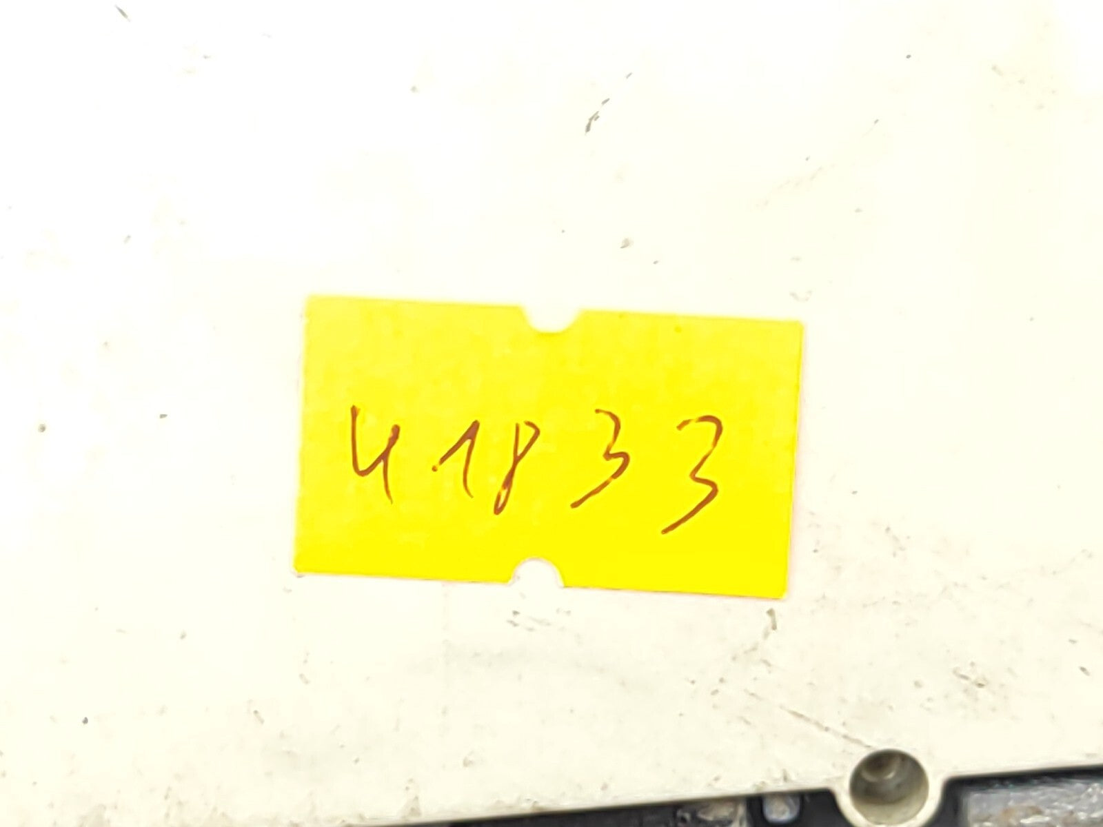 BMW 5 SERIES E39 ANTENNA RADIO AMPLIFIER SIGNAL AMPLIFIER 8380685