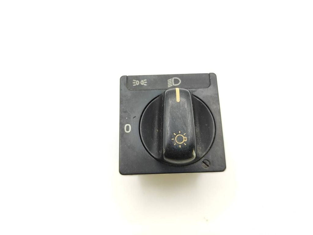 Volvo 850 1992 Light switch 9148850 