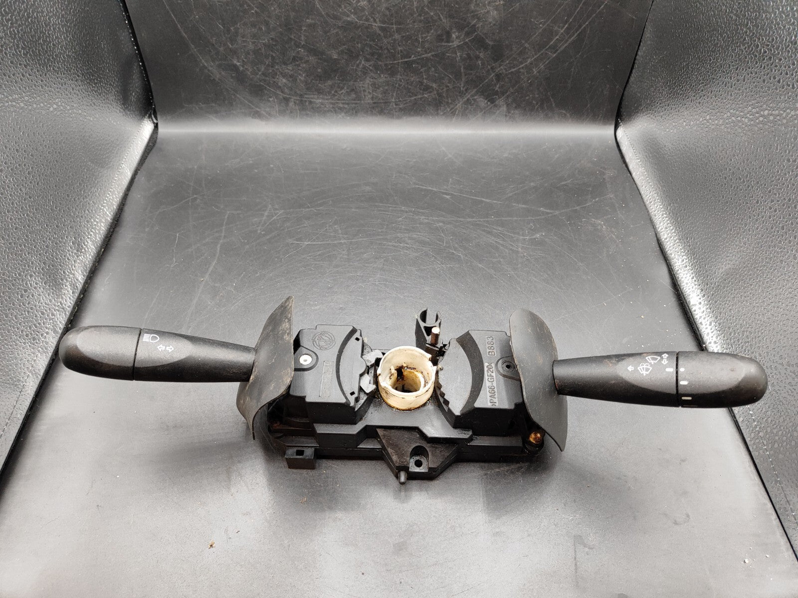 Alfa Romeo 166 2.4JTD 2001 Turn Light Wiper Indicator Stalk Lever Switch