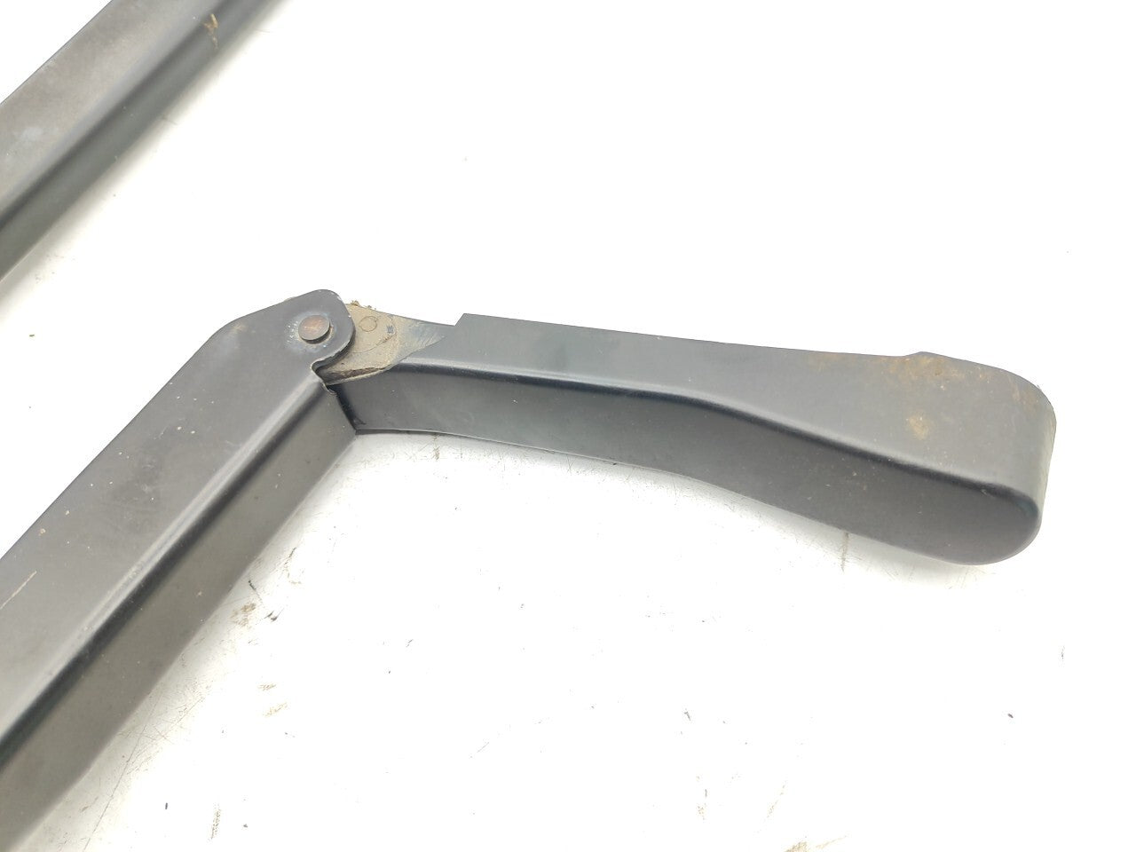 Alfa Romeo GT 2.0JTS 122kW 2005 LHD Windshield Wiper Blade Arm