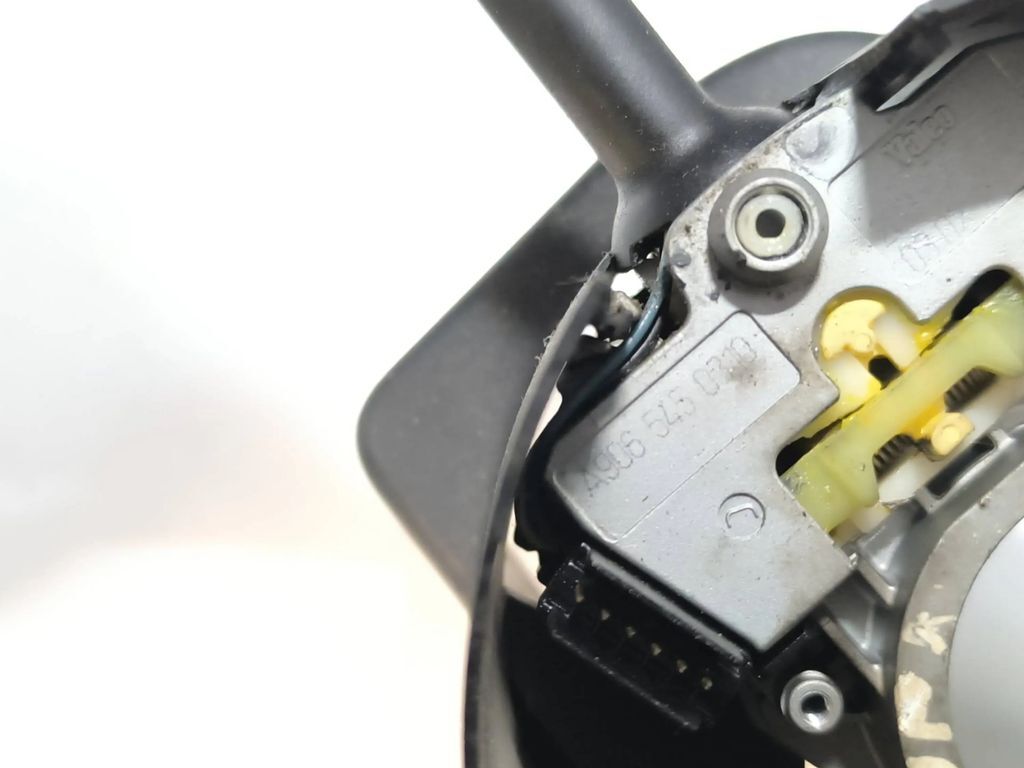 Mercedes-Benz Sprinter W906 2012 Turn signal indicator stalk A9065450210 