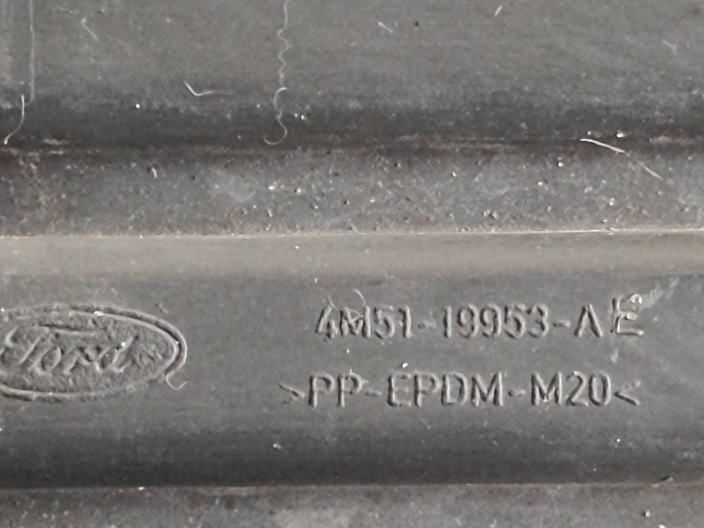 Ford Focus 2005 front fog light trim grill 4M5119953AE 