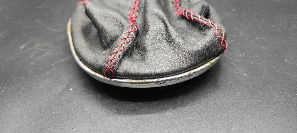 Alfa Romeo 147 1.9JTD 16V 2003 Shift Knob Surround Leather Trim Gaiter