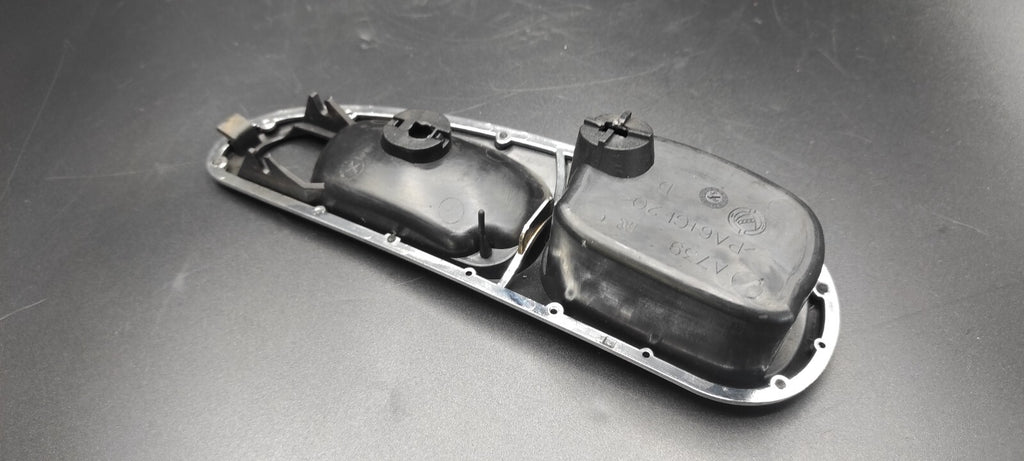 Alfa Romeo 156 2.4JTD 110kW 2003 Rear Right Door Inner Handle Trim Ashtray