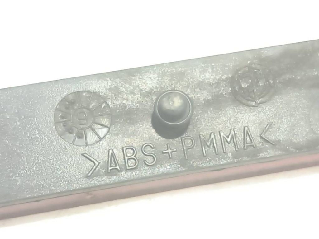 Alfa Romeo 156 2000 rear left bumper light reflector 