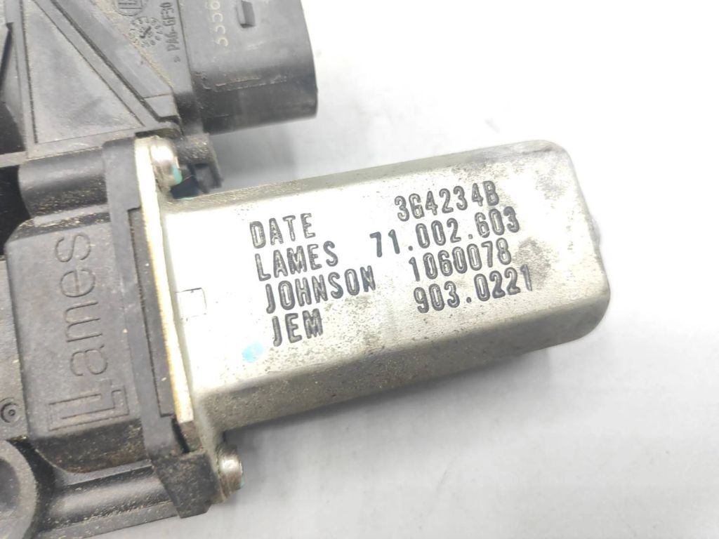 BMW 3 E90 E91 2007 rear left window regulator motor 71002603 