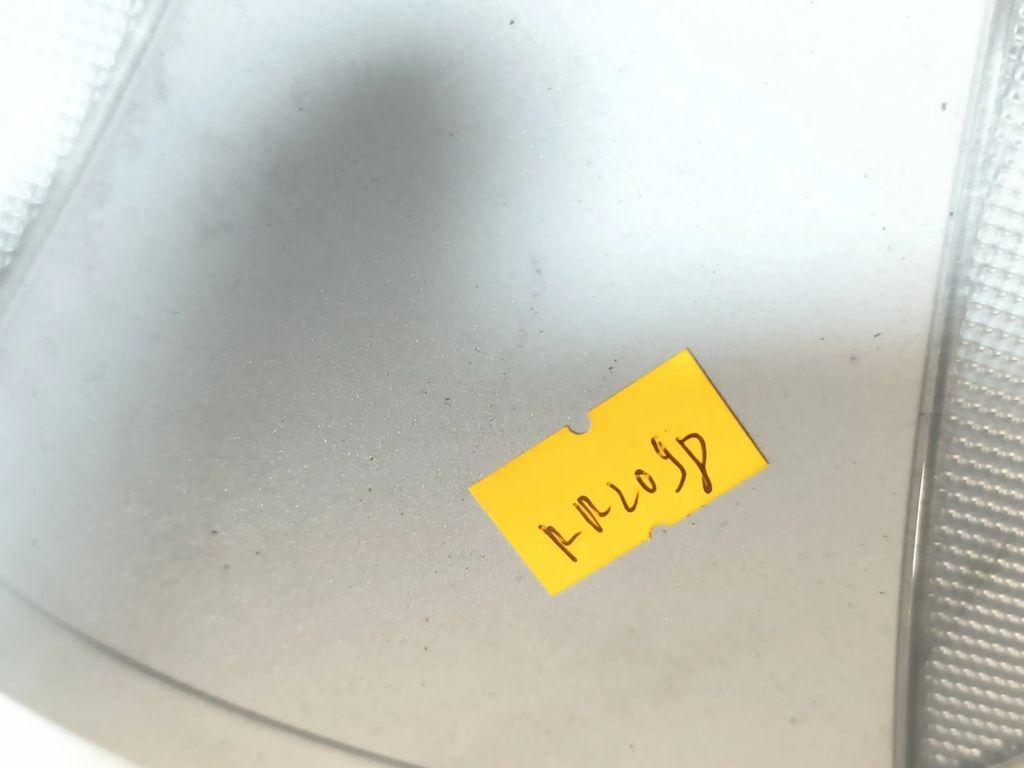 Mercedes-Benz E W211 2003 rear seat reading dome light A2118207301 