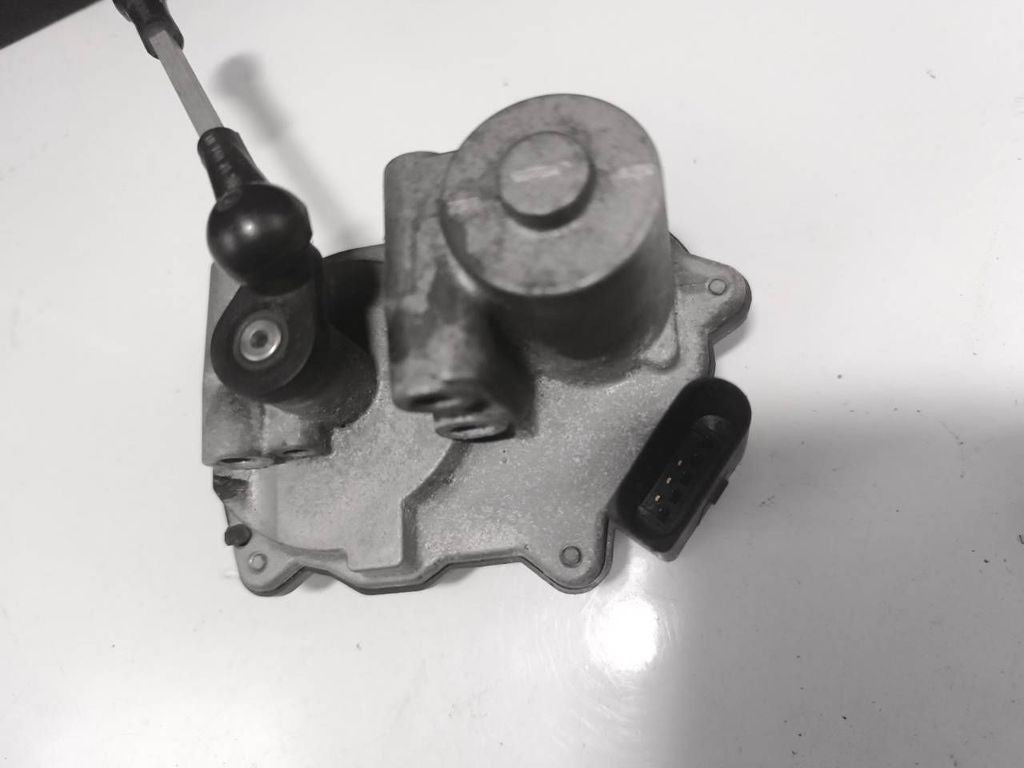 Audi A6 S6 C6 4F 2008 Diesel intake manifold valve actuator motor 059129086L