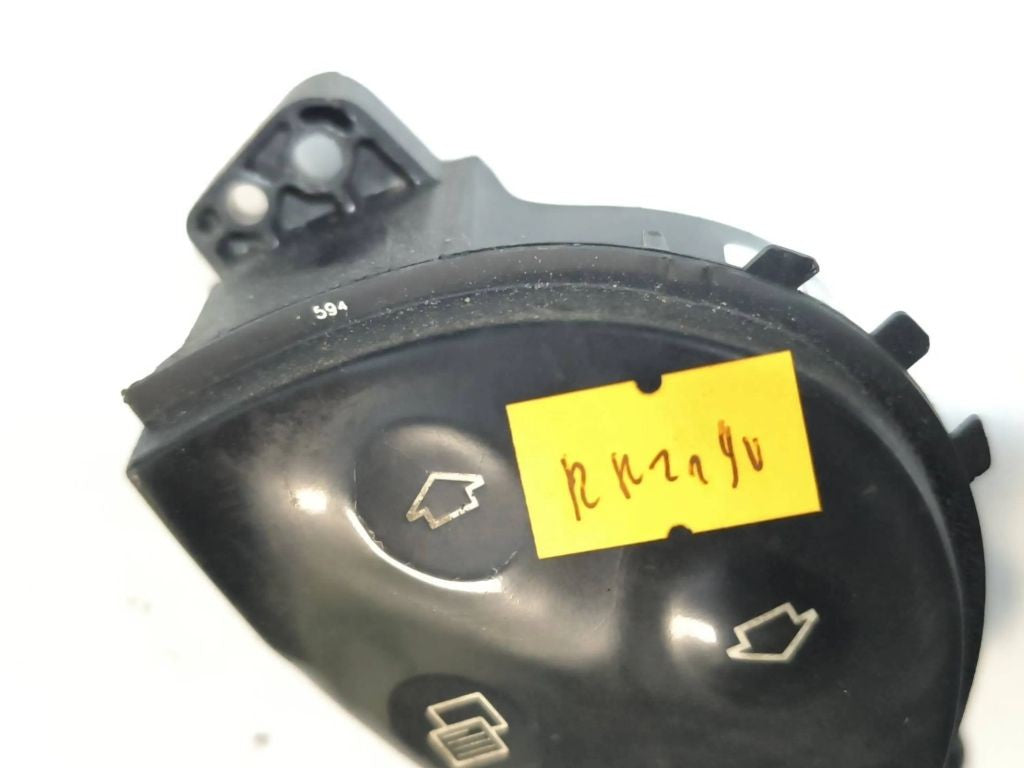 Mercedes-Benz E W211 2003 Steering wheel buttons A2118206110 