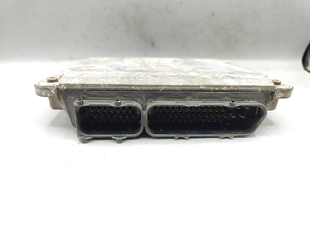 Volkswagen Golf IV 1.9SDI 1998 Engine control unit module 038906018J 