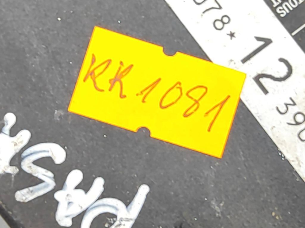 Volkswagen VW PASSAT B6 2006 Safety Control unit module 3C0909605M 