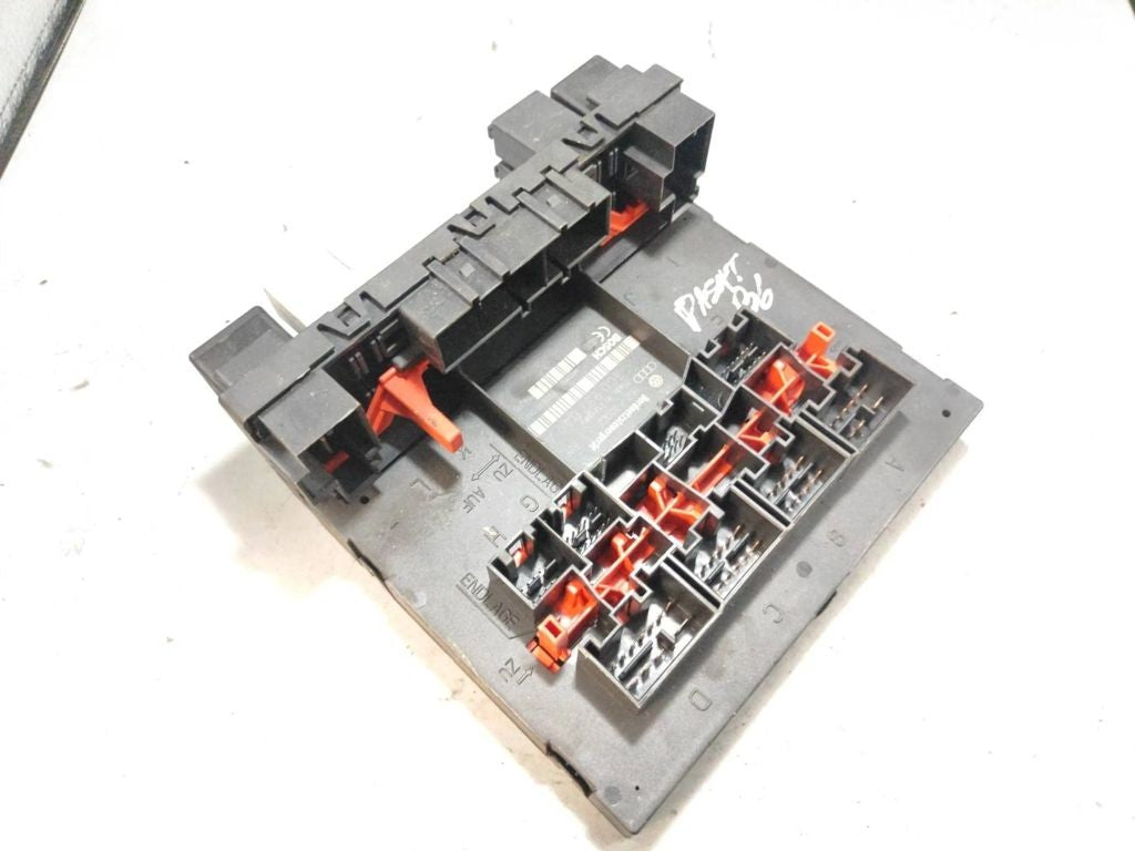 Volkswagen VW PASSAT B6 2005 Comfort convenience body module 3C0937049AE 