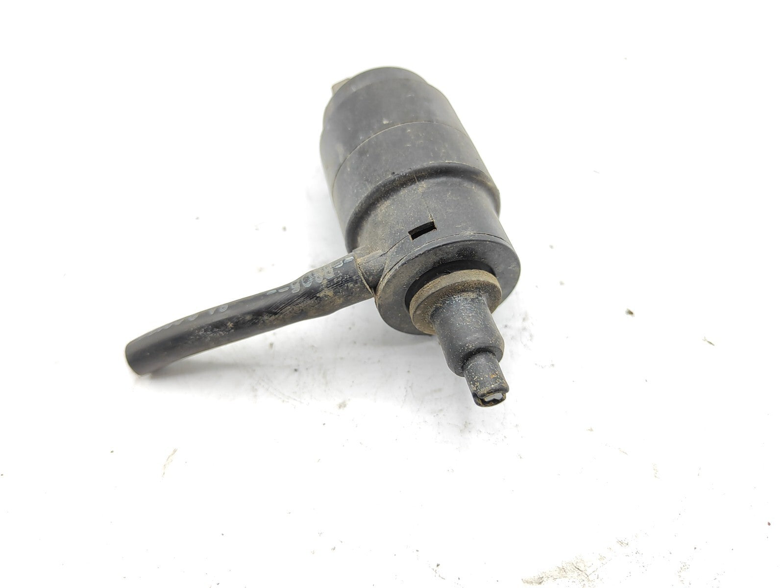 Alfa Romeo GT 1.9JTD 110kW 2005 Windscreen Washer Fluid Tank Reservoir Pump