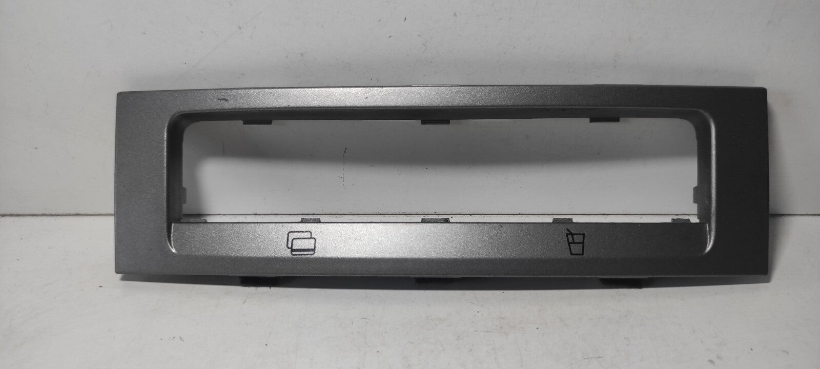 Alfa Romeo GT 1.9JTD 110kW Diesel 2005 Front Dash Panel Cup Holder Trim Cover