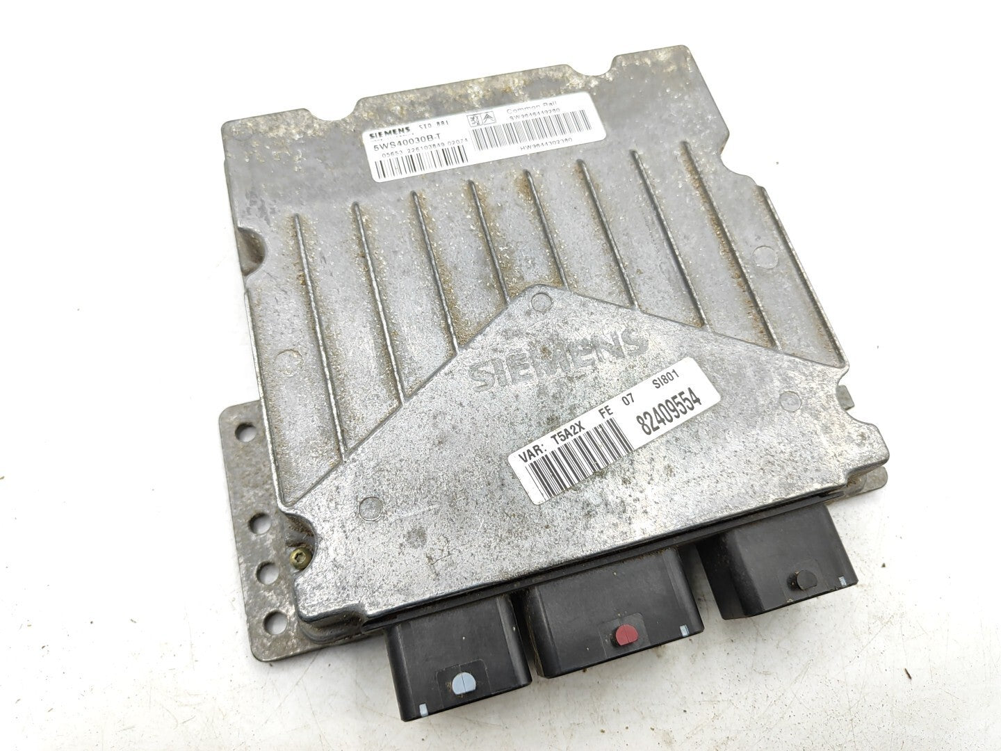 Peugeot 307 2.0HDI 2001 Engine Control ECU SW9646449280 5WS40030BT