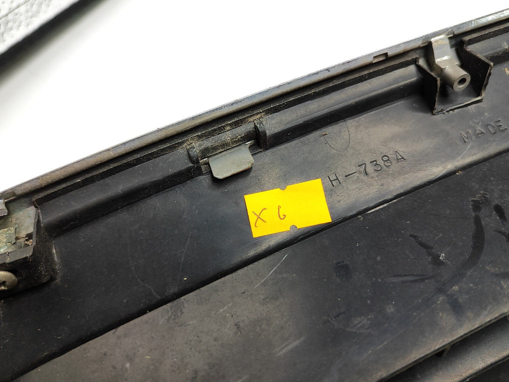 Honda Accord CD7 1996 Front Bumper Upper Center Grill