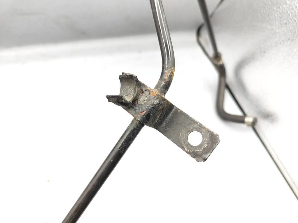 Alfa Romeo 159 2.2JTS 136kW 2007 Petrol Engine coolant pipe hose 